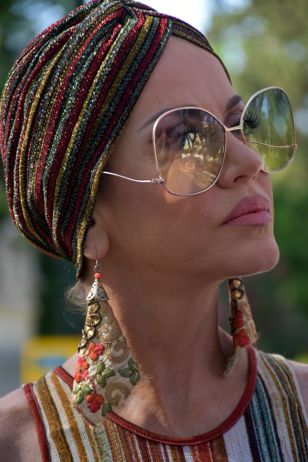 Glitter striped turban with embroidered statement earrings